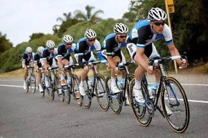 custom-cycling-jerseys-team-uniforms.jpg
